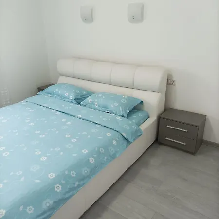 Vera's * تيميشورا